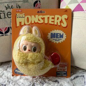 AUTHENTIC THE MONSTERS Wacky Mart Series - Earphone Case